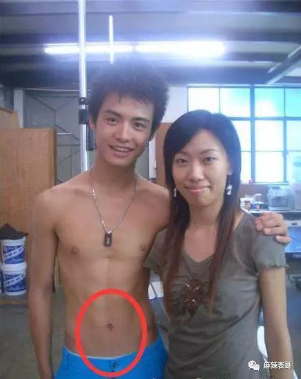 看明星一个比一个社死…