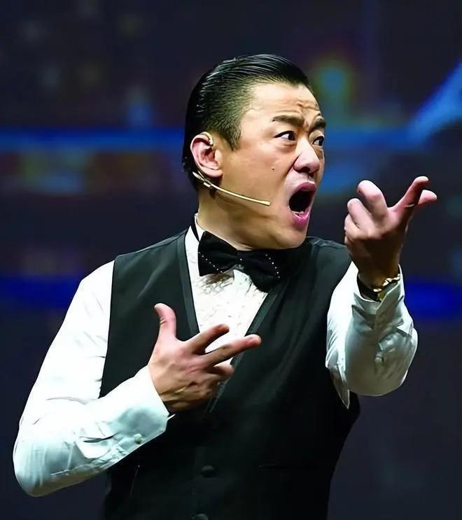 从红遍全国到“逃窜美国”，周立波最终获得了应有的下场