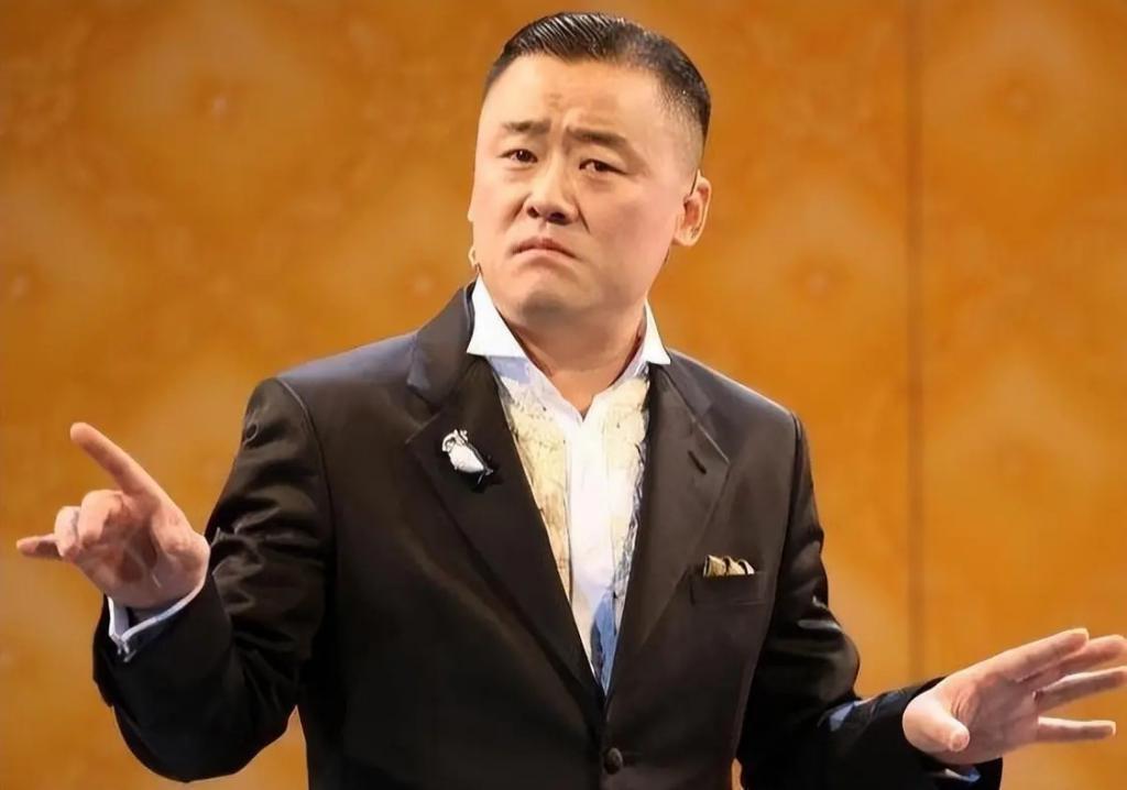 从红遍全国到“逃窜美国”，周立波最终获得了应有的下场