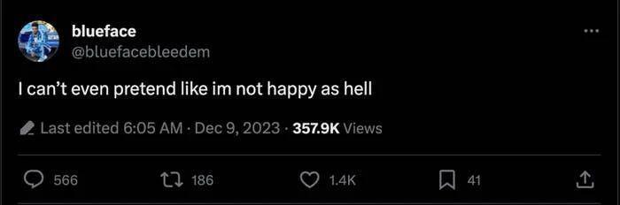 彻底疯狂！23岁女明星，把男友脸文自己脸上了！