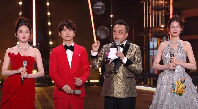 湖南台跨年晚会收视夺冠，汪涵和谢娜哭了，杨紫美出圈，蔡依林实力撑门面