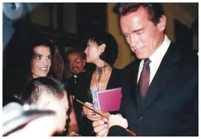 3岁智商的“天才指挥家”因纪录片爆红！真相却遭质疑