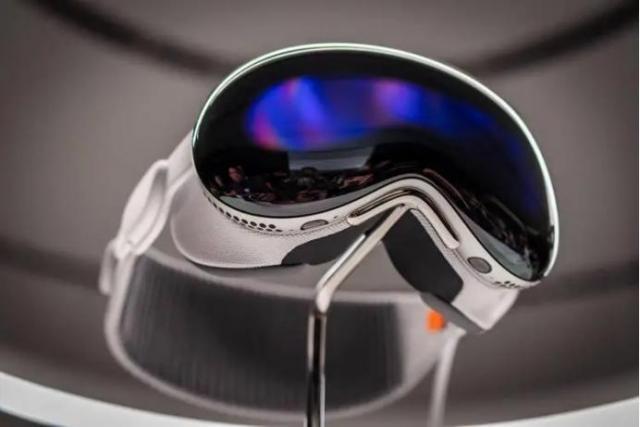 Vision Pro将发售，苹果引领XR硬件高端化，同行为何“鼓掌叫好”？