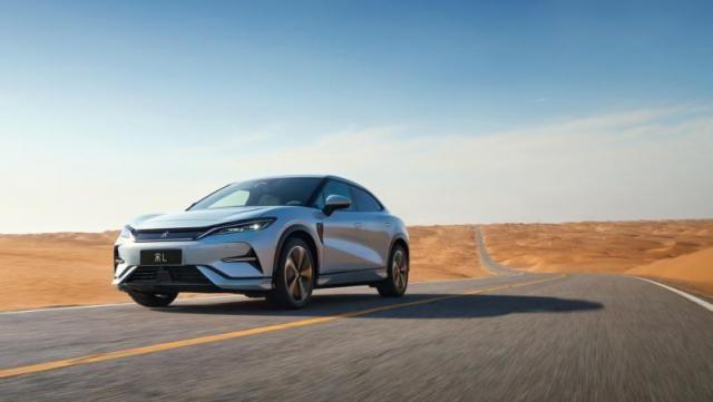 时隔39年，中国车企终于夺回中国市场销量冠军