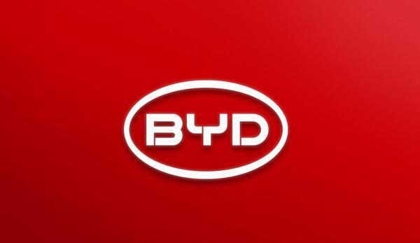 新年第一天智己出现大规模车机故障 执行总监：非常幼稚的软件bug