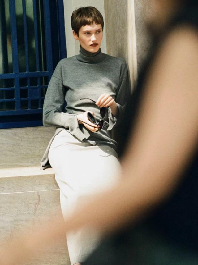 格雷系女人，冬日的气质还是她们最懂