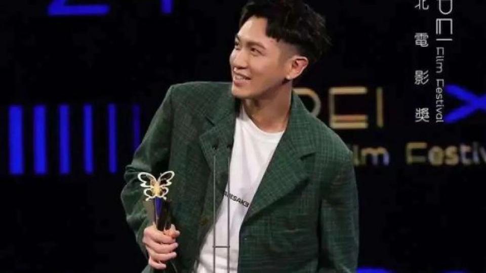 吸毒艺人复出拿影帝？这是今年最大的笑话