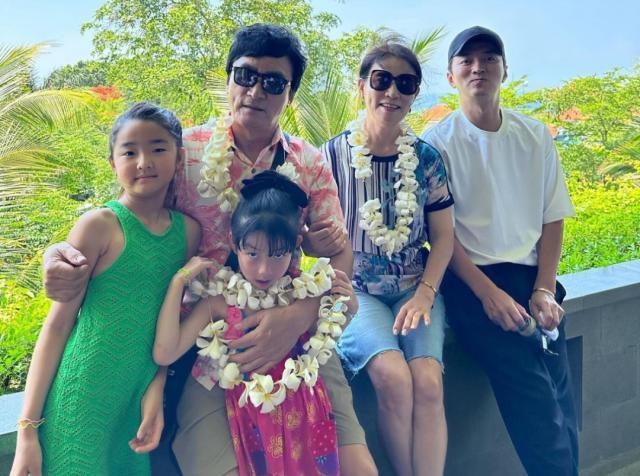 十年婚姻幸福依旧，这一对是真·韩流夫妇楷模！