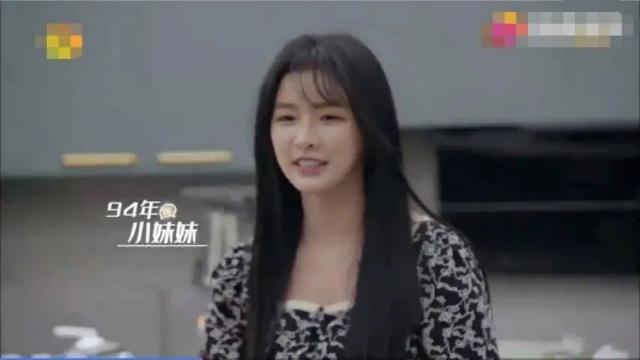 他俩果然分手了。