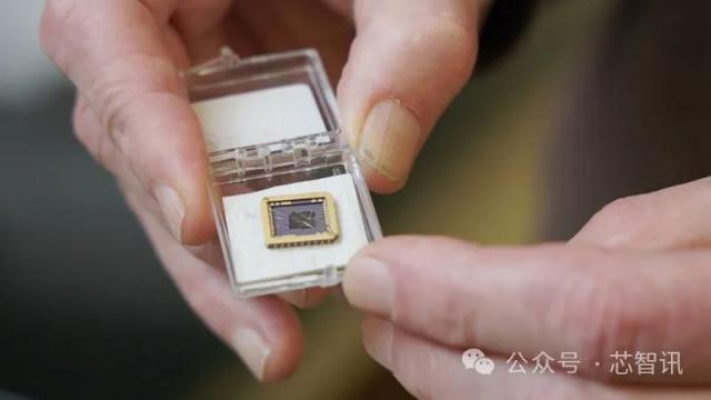 大突破！中国研究团队成功制备全球首个石墨烯半导体！