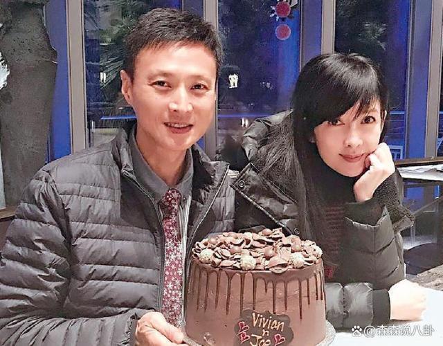 周慧敏公开结婚15年夫妻状态，懒理流言力证老公有情有义