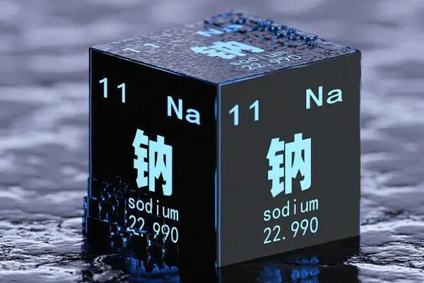 钠离子电池，正式“上车”