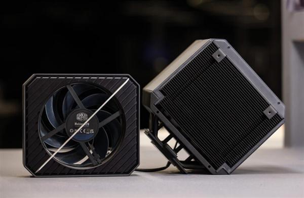 酷冷至尊推出V8 3DVC散热器：解热功耗达到300W