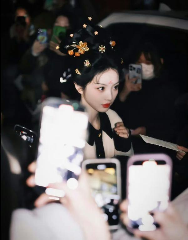 田曦薇新剧造型流出 天选古装大美女既视感