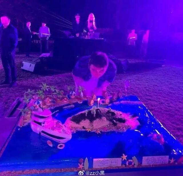 王思聪生日许愿“赚大钱”，王健林还缺多少钱？