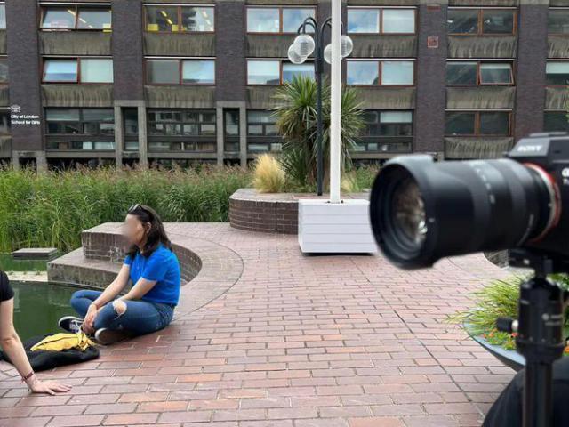 短剧下半场：巨头登台，掀起“百元之战”