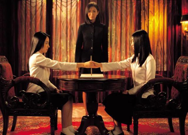 内地被禁题材，香港拍出花儿