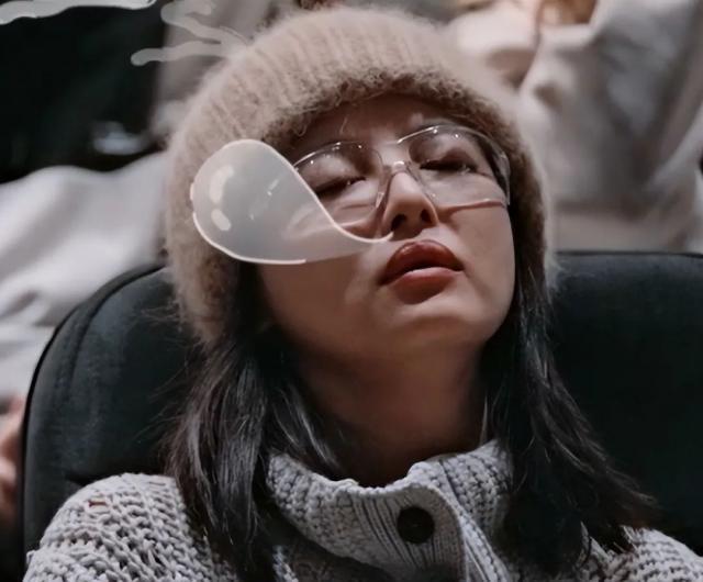 当林心如对比陈乔恩，骨相老去和皮相老去的差距一目了然