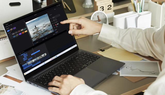 三星Galaxy Book 4系列笔记本新功能，可使用手机摄像头