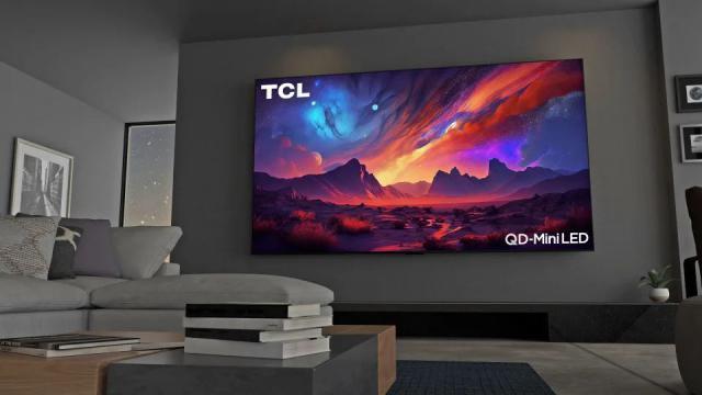 TCL 展示115英寸mini-LED电视：2万级分区，峰值亮度XDR 5000尼特