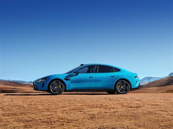 小米汽车SU7首台车主是不是雷军 官方回答意外