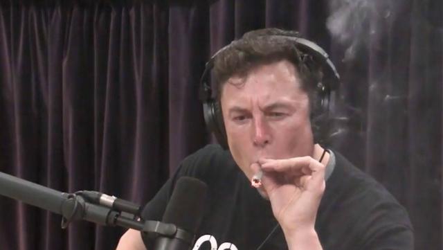 马斯克的星辰大海背后，是「有毒」的工作文化