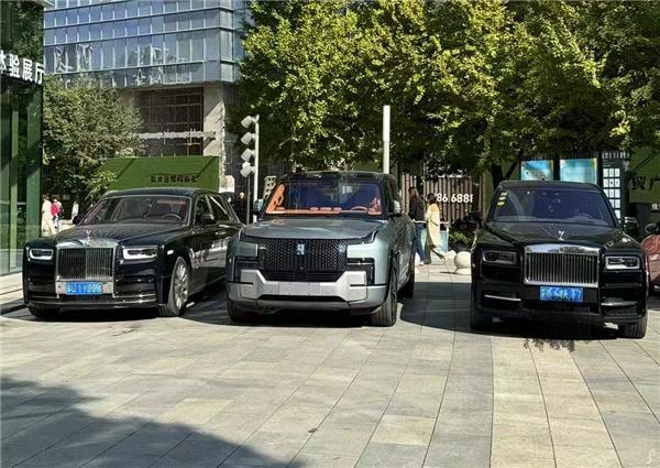 曝婚庆公司用仰望U8开发新功能看哭新娘父亲 车主：发现了新商机