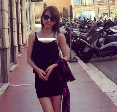 方媛旧照：穿得像千金名媛，审美领先10年