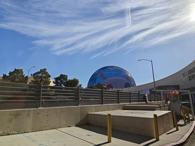 鸿燕卫星 保时捷设计加持，荣耀迎来史上最大升级