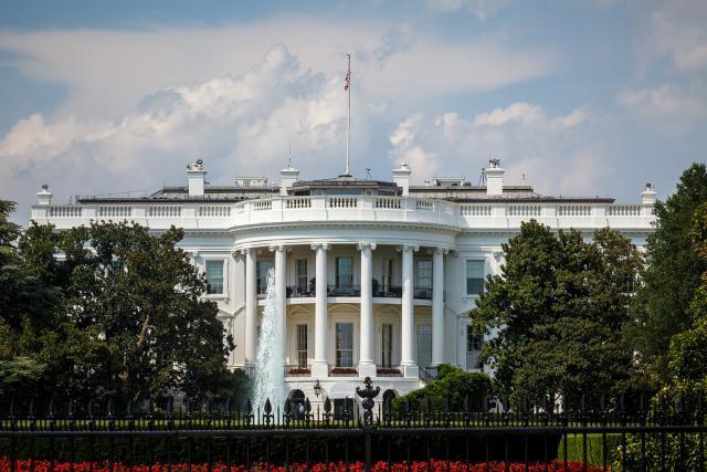 美国白宫发生火灾？大批救援人员火速赶往，结果虚惊一场