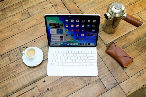 曝iPad Pro 2024 OLED面板已投产！苹果史上第一款OLED平板