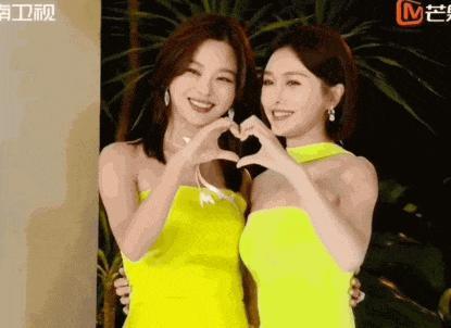 比真情侣还好嗑？