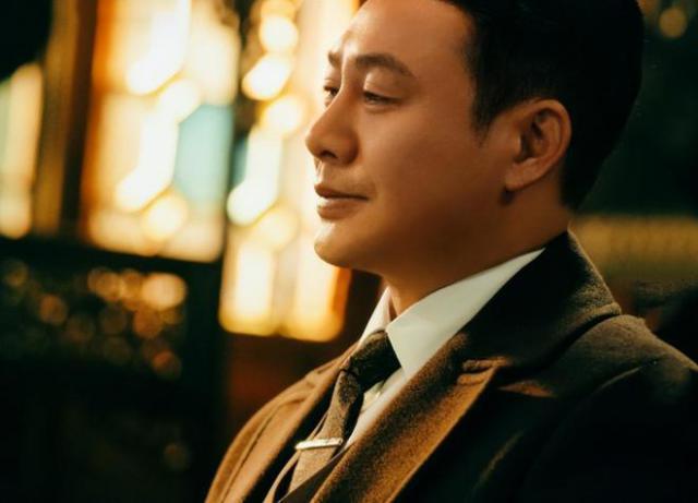 本以为是烂剧，上线就夺飙升榜第一，年代剧拍成了爆款？