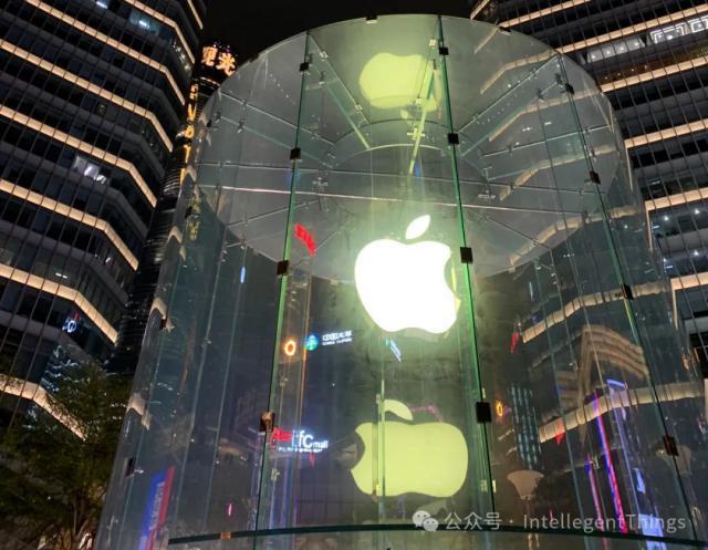 iPhone老了，智能手机的垃圾时间到了