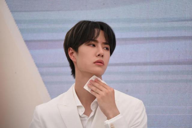 乐华娱乐蒸发38亿，不是王一博惹的祸