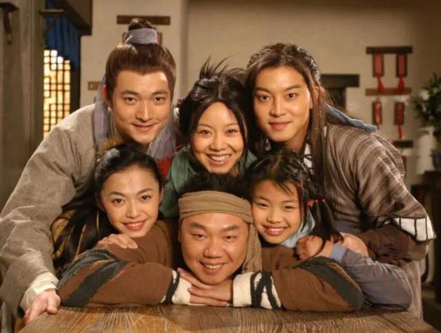 影版《家有儿女》：宋丹丹老了，杨紫变美了，夏雨却无法诠释