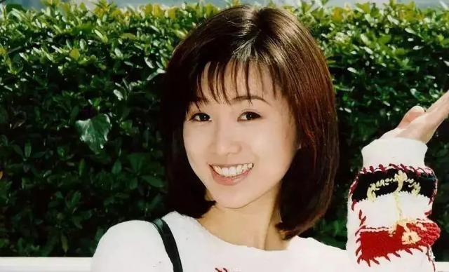 玉女吸d、拍三级片，给和尚生孩子，天后为何沦落至此？