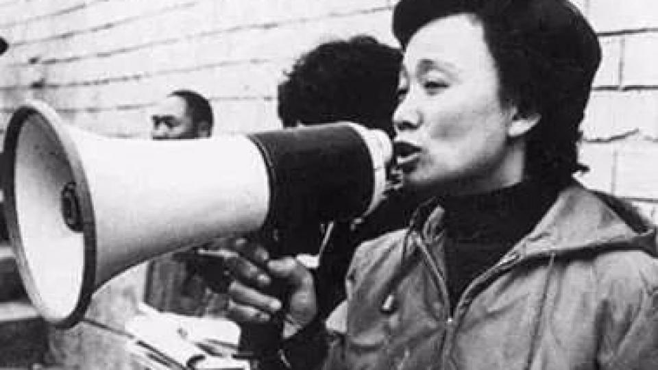 甘当小三、为原配流产绝育，“琼瑶”教母遗言：从未后悔…