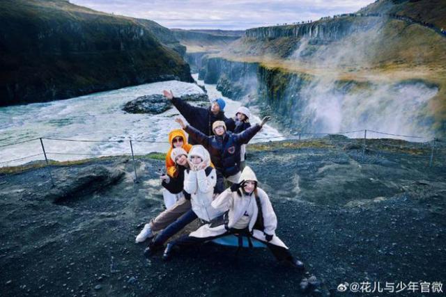 全员情绪稳定脆皮喜剧人，7个人嗑出42对CP，不互撕的《花少5》火出圈！网友：除了弹幕不正常，没缺点！