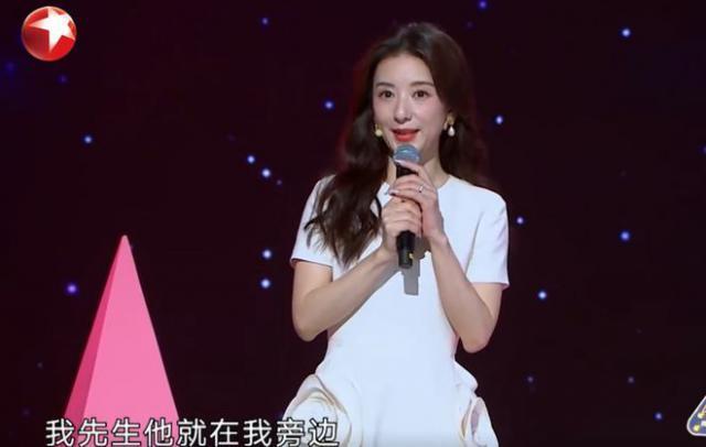 方媛综艺首秀惹争议，妆容太脏老太多，一点不像赵丽颖了