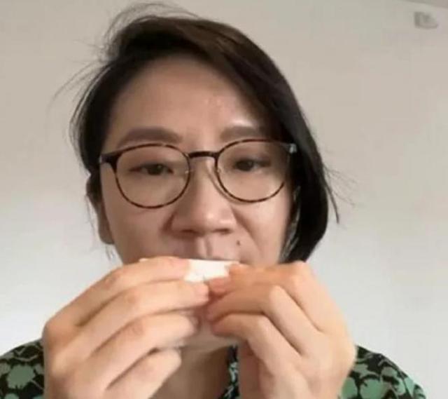 陶晶莹创业翻车！公司资产恐遭查封，直播哽咽否认有错