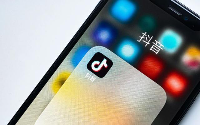 抖音PK美团到店 2024年开打堑壕战