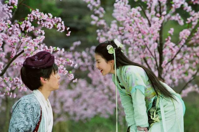 别吵了别一定要争个高低了，都很烂！