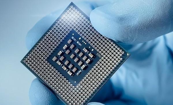 ASML首席财务官：存储芯片市场将在2024迎来增长