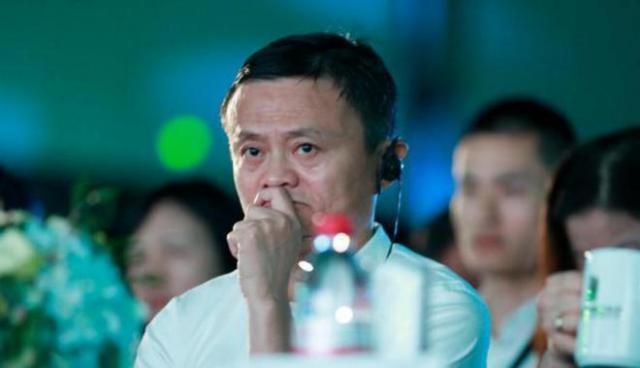 马云的退休生活，“一米八！”