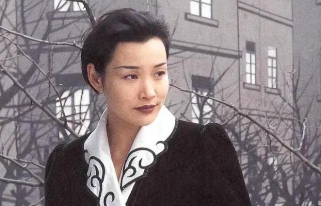 陈冲：从最年轻影后到人人“唾弃”，她做错了什么？