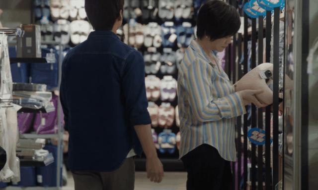 谁说情妇必须年轻貌美，54岁王柠：这才是教科书式撩汉