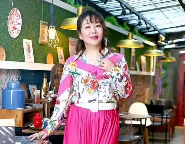 53岁女星张秀卿拼生“龙子”，3次试管失败落泪，称不想放弃