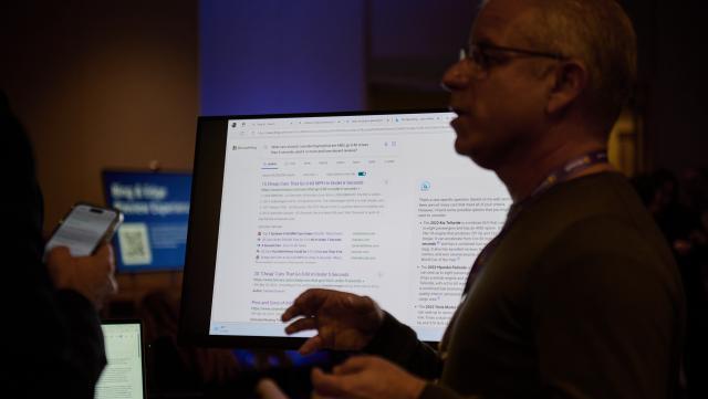 ChatGPT救不了必应