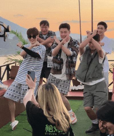 晚会是真的饿了，“科目三”都吃得下？